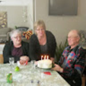 Meet your Posher, Arlene